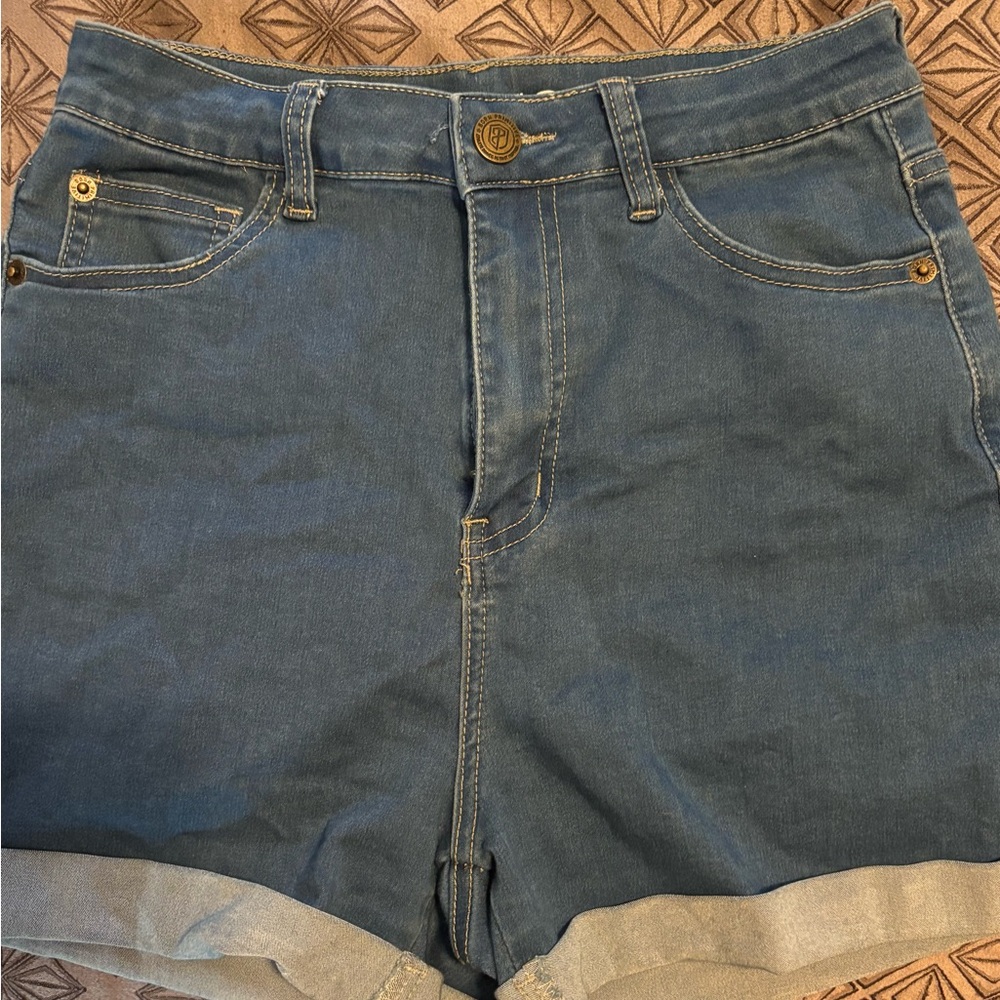 Born Primitive Flex stretchy mom shorts high wasted cuffed